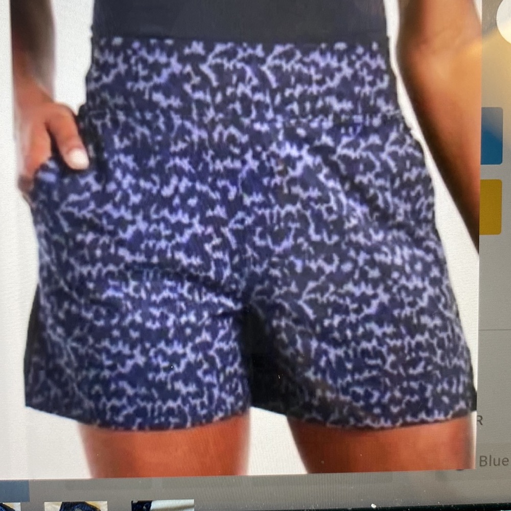 Athleta Brooklyn printed shorts.  Size 12.